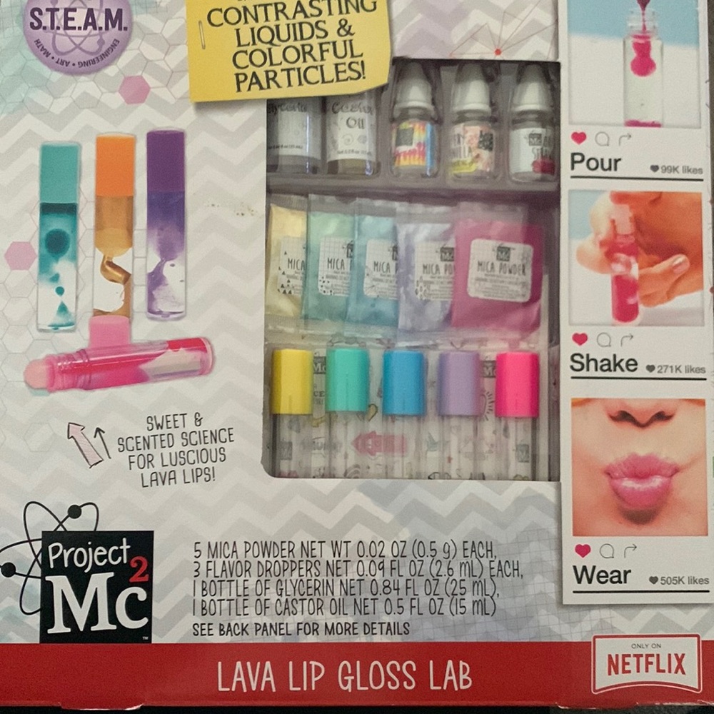 Project Mc2 Lava Lipgloss Lab Playset Kit NEW from Netflix